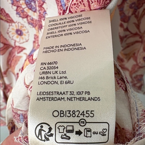 Anthropologie The Romy Relaxed Buttondown Shirt by Pilcro - Picture 8 of 8